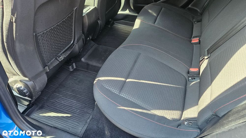 Ford Focus 1.5 EcoBoost Titanium ASS - 17