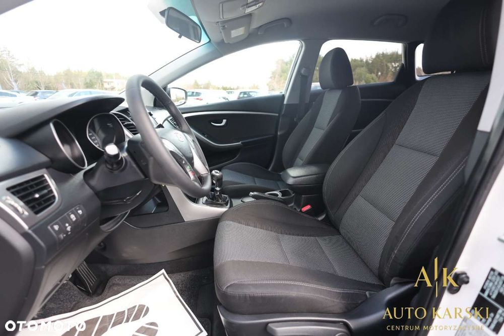 Hyundai i30 - 31