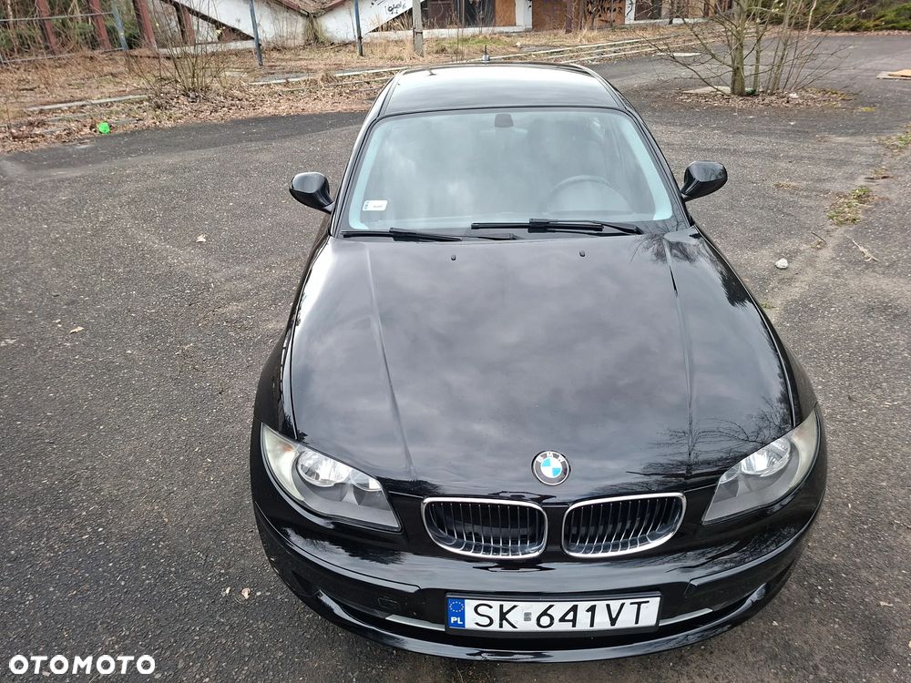 BMW Seria 1 118d - 23
