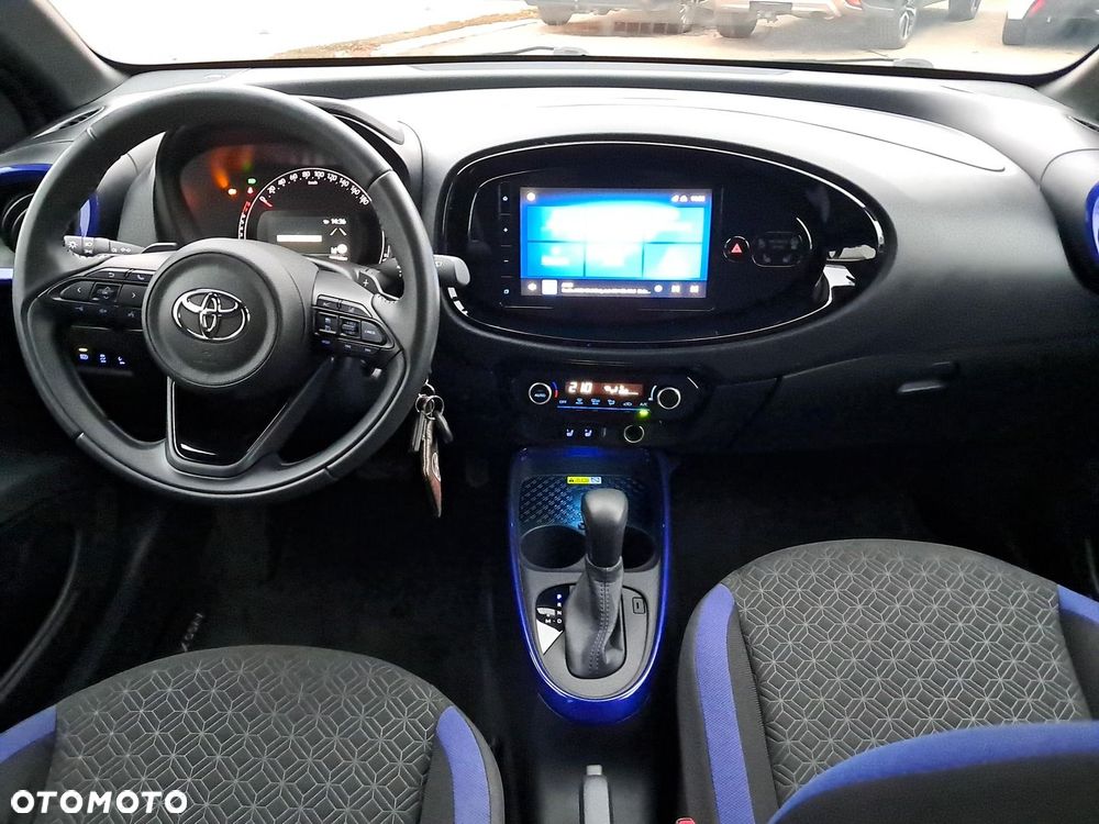 Toyota Aygo X 1.0 VVT-i Style CVT - 3