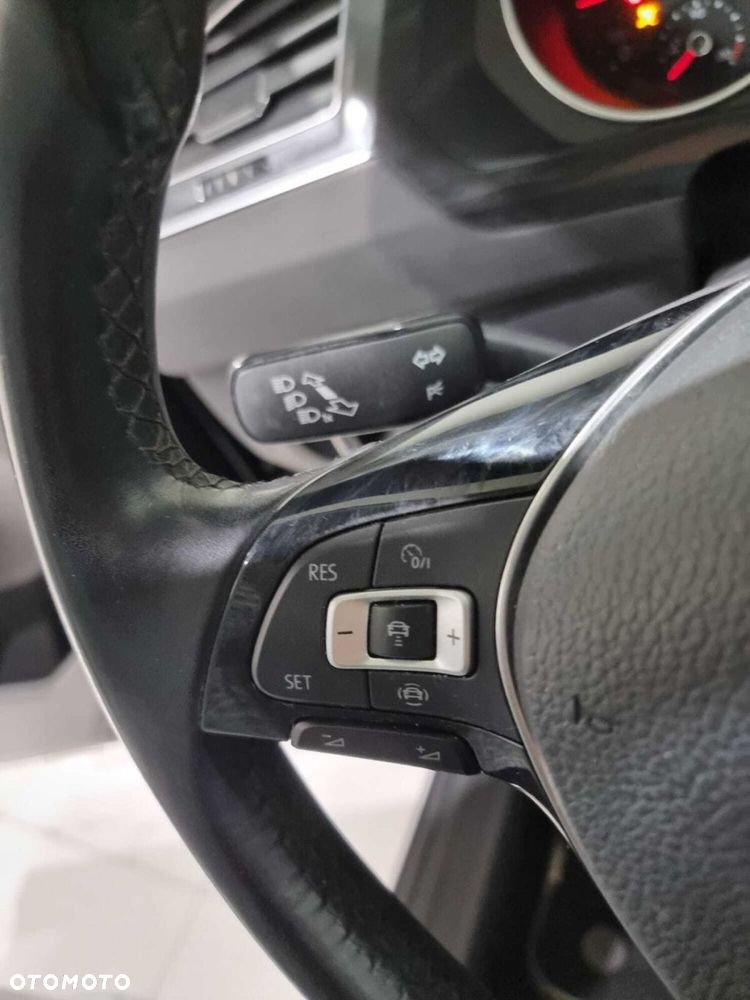 Volkswagen Tiguan Allspace - 27