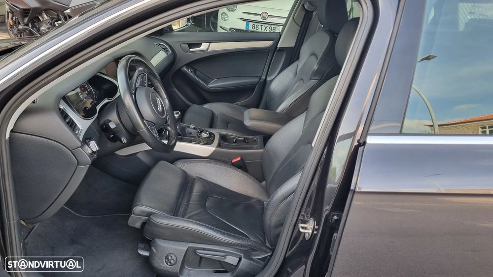 Audi A4 Avant 2.0 TDI Business Line S-line - 12