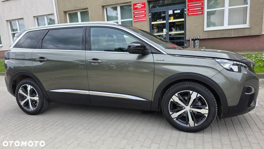 Peugeot 5008 - 12
