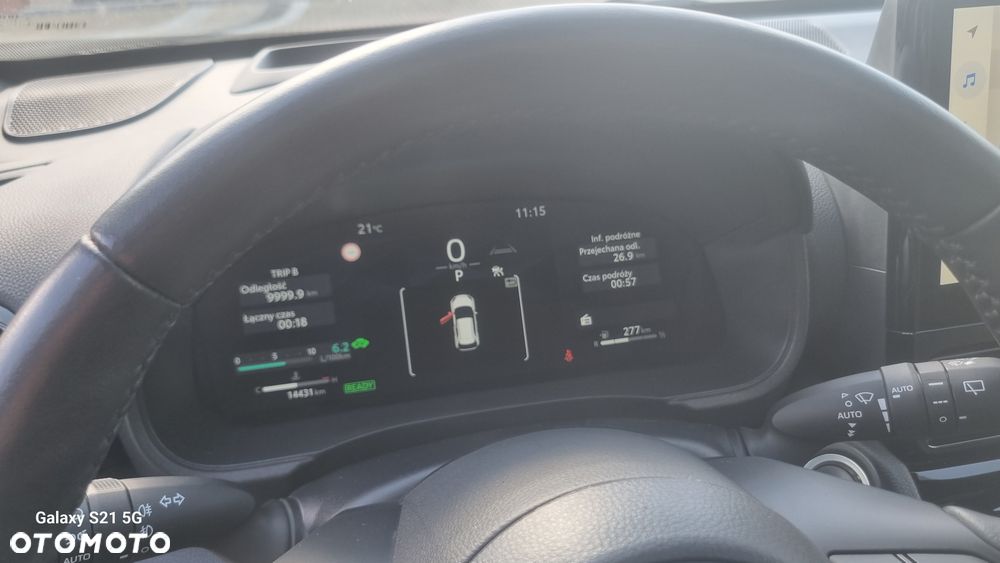 Toyota Yaris Cross Hybrid 1.5 Executive - 17