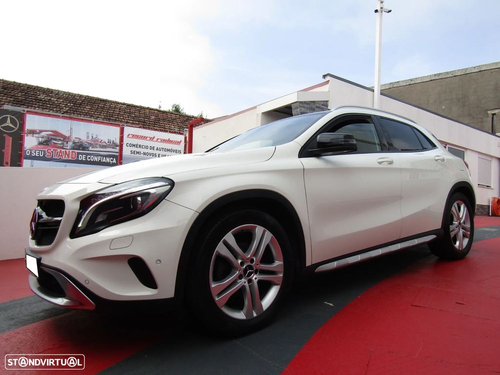 Mercedes-Benz GLA 220 d 7G-DCT Peak Edition - 25