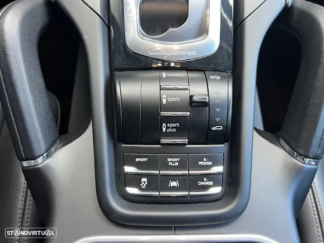 Porsche Cayenne S E-Hybrid - 10