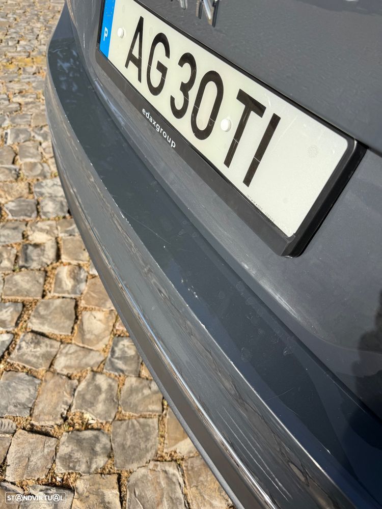 VW Tiguan - 5