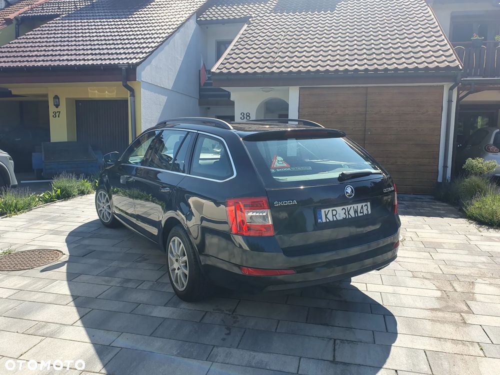 Skoda Octavia 1.6 TDI Ambition - 5