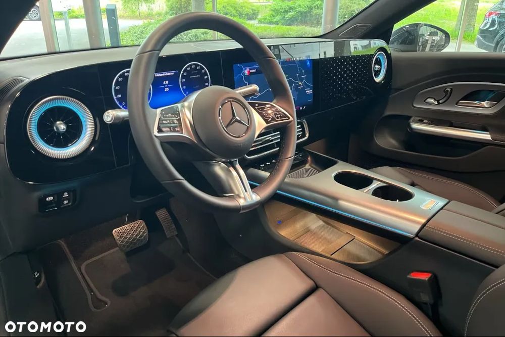 Mercedes-Benz CLA 200 mHEV 8G-DCT - 16