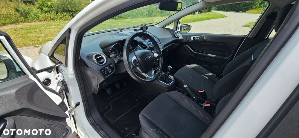 Ford Fiesta 1.0 EcoBoost Gold X EU6 - 21