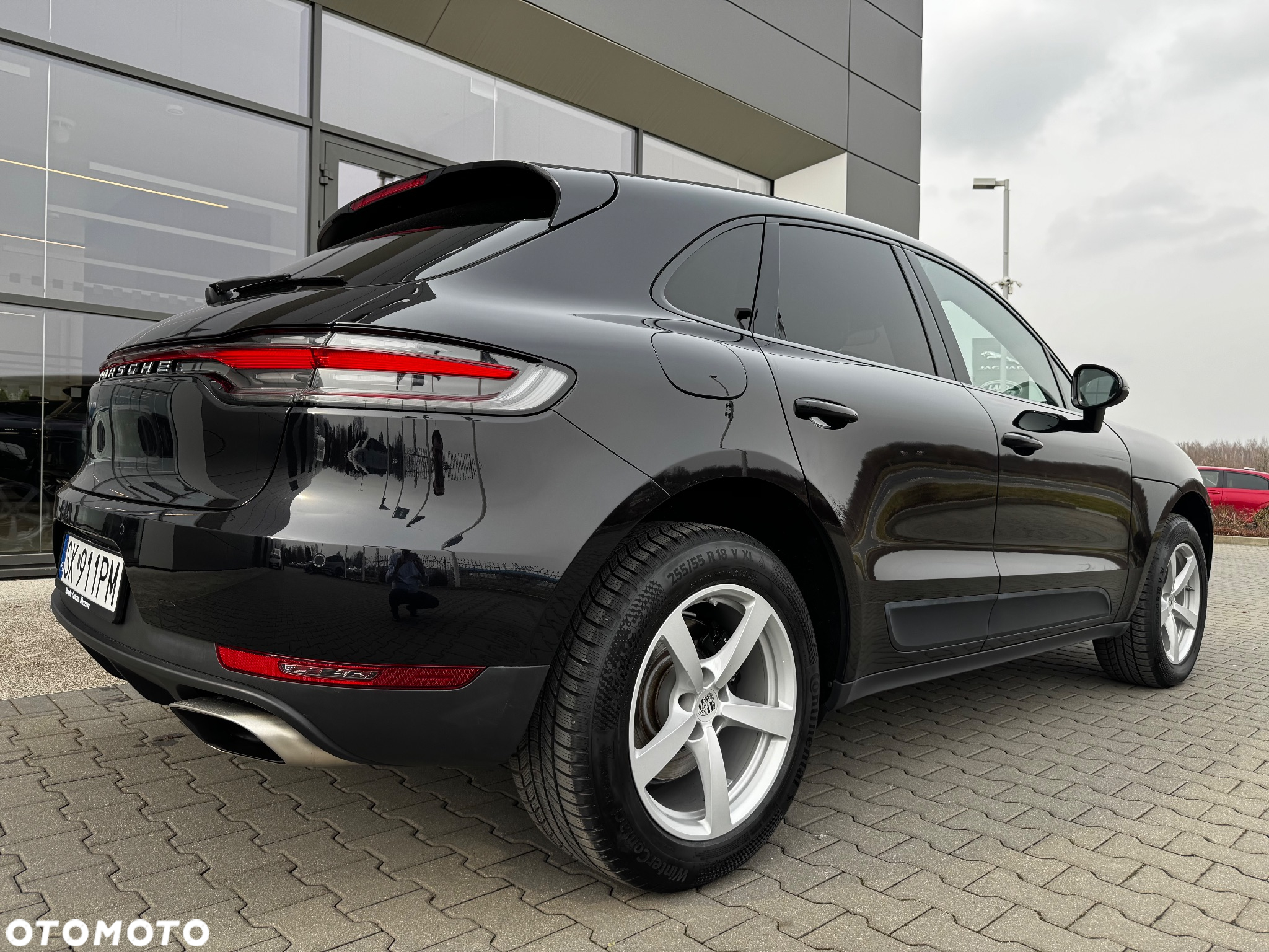 Porsche Macan Standard - 21