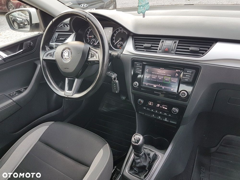 Skoda RAPID 1.6 TDI DPF Ambition - 21