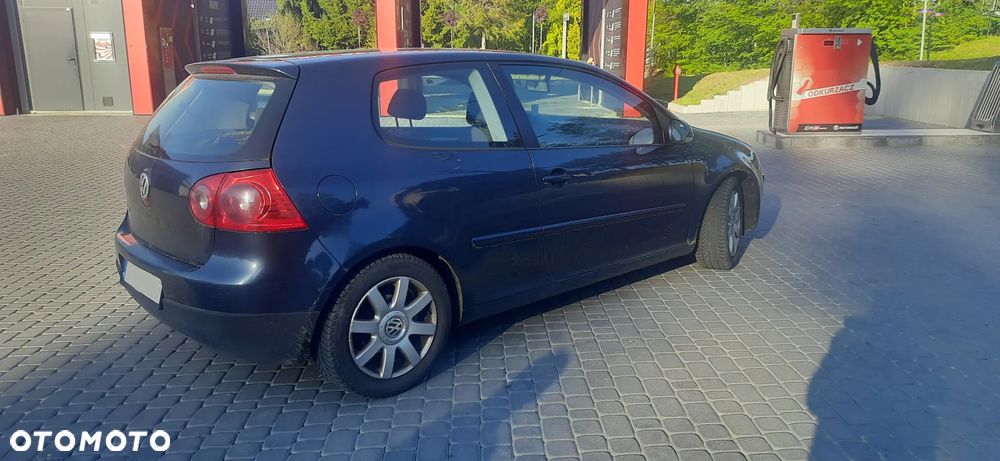 Volkswagen Golf 1.6 FSI Comfortline - 10