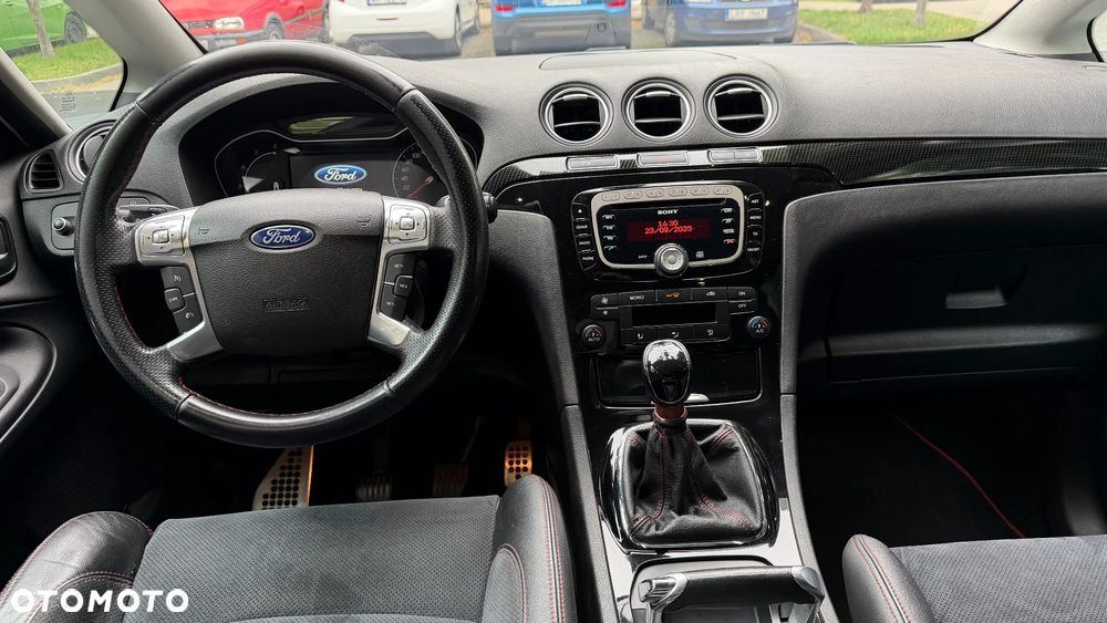 Ford S-Max - 6