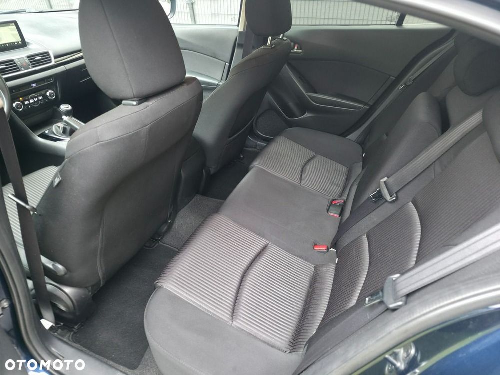 Mazda 3 - 9