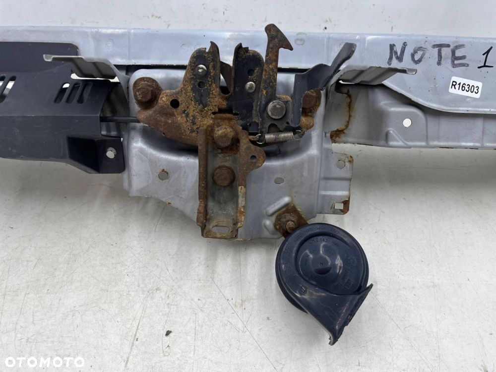 Pas przedni Nissan Note I E11 06-12r. wzmocnienie górne pasa maski oryginalne zamek - 5