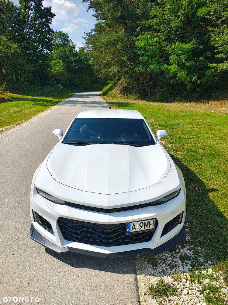 Chevrolet Camaro - 33