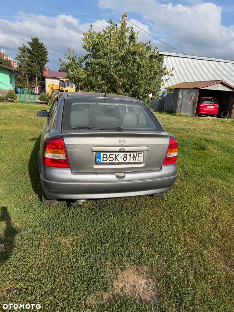Opel Astra 1.4 Comfort / Cool - 2