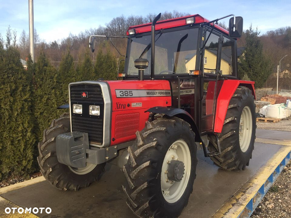 Massey Ferguson 385