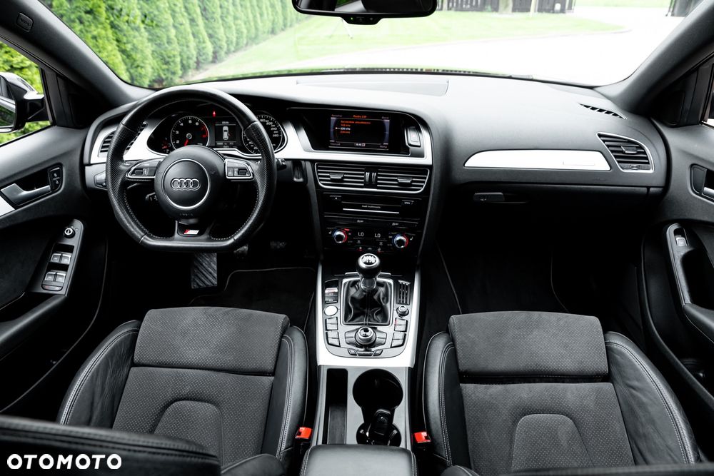 Audi A4 Avant 1.8 TFSI quattro S line Sportpaket - 25