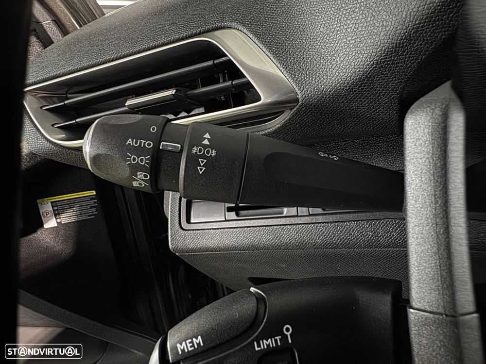 Peugeot 3008 1.2 PureTech GT - 13