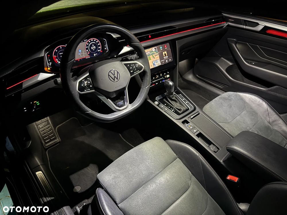 Volkswagen Arteon 2.0 TDI R-Line DSG - 9