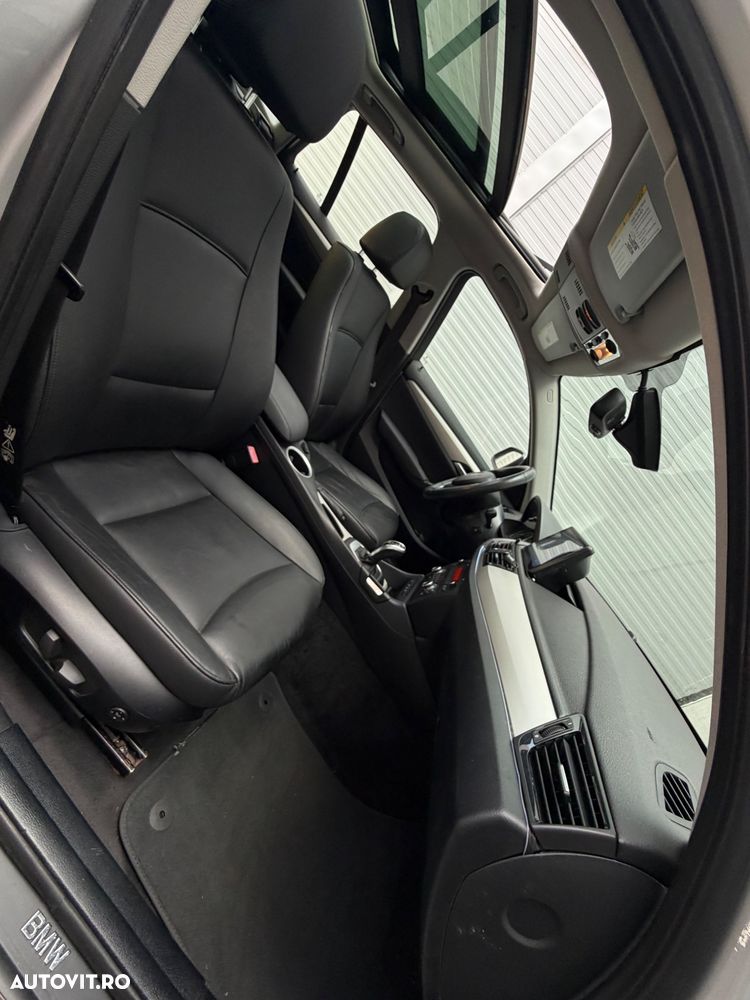 BMW X1 - 15