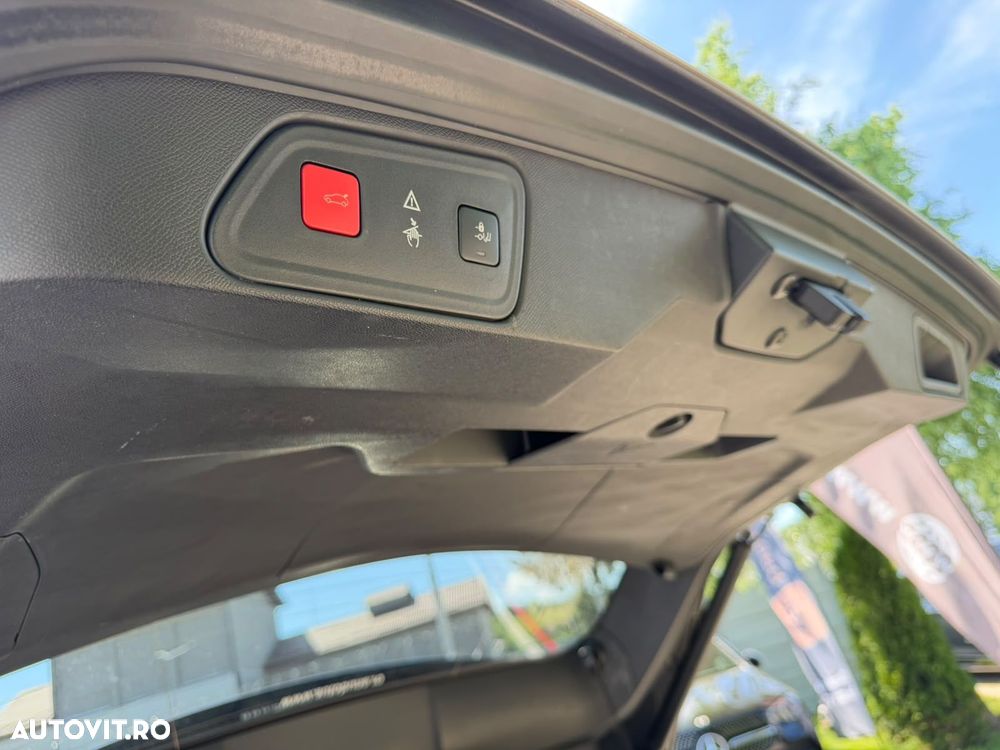 Peugeot 3008 1.6 BlueHDI S&S EAT6 Active - 24