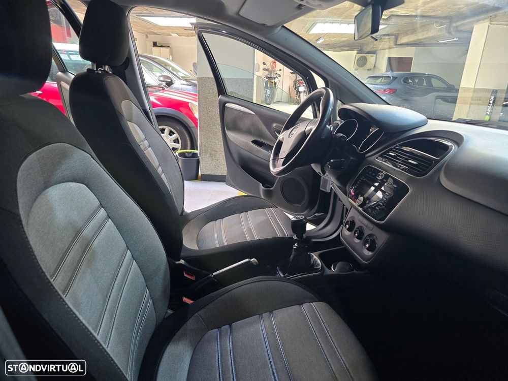 Fiat Punto Evo 1.2 Active - 10