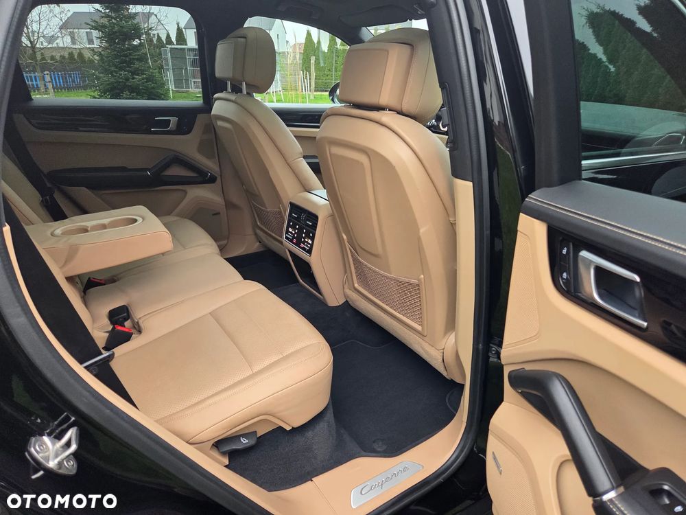 Porsche Cayenne E-Hybrid Tiptronic S - 27