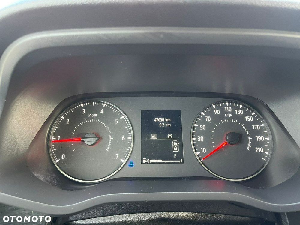 Renault Trafic - 17