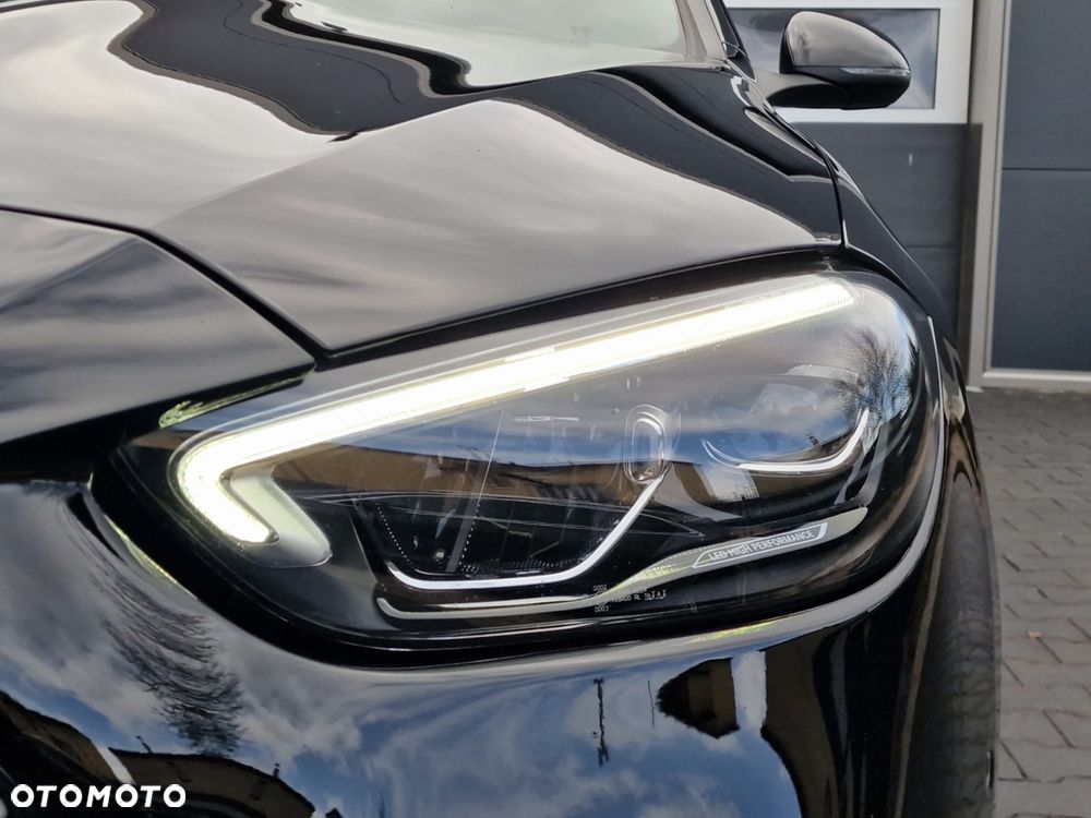 Mercedes-Benz Klasa C 300 d 9G-TRONIC - 6