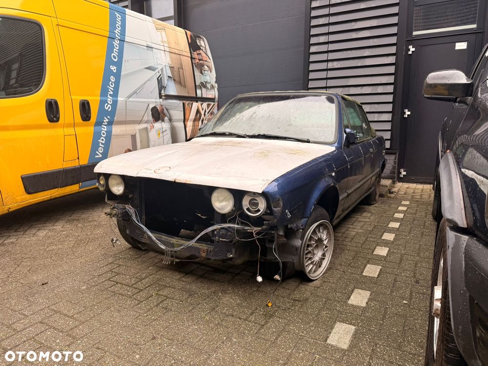 BMW Seria 3 - 12