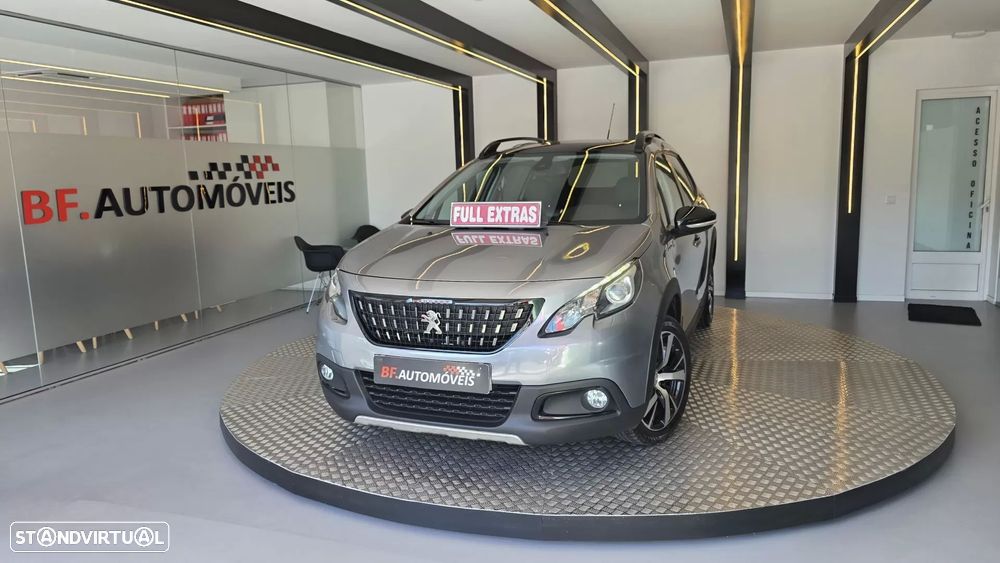 Peugeot 2008 1.6 BlueHDi GT Line - 12