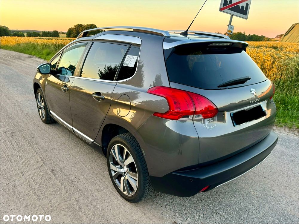 Peugeot 2008 - 10