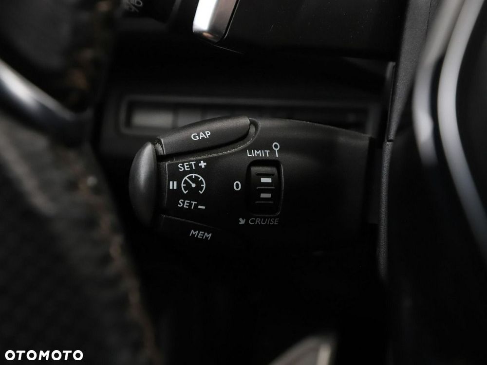 Peugeot 3008 2.0 BlueHDi GT S&S EAT6 - 36