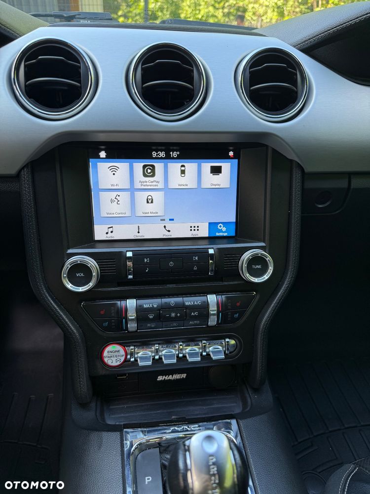 Ford Mustang 2.3 EcoBoost - 25