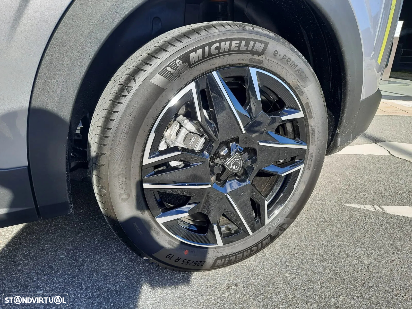Peugeot 3008 1.2 Hybrid Allure e-DCS6 - 13