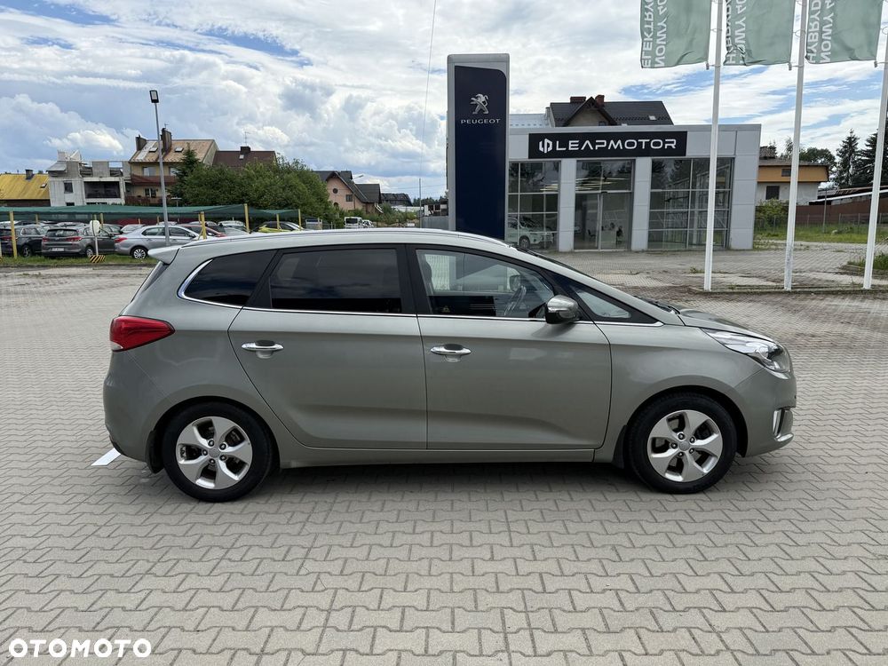 Kia Carens 1.6 GDI M - 5