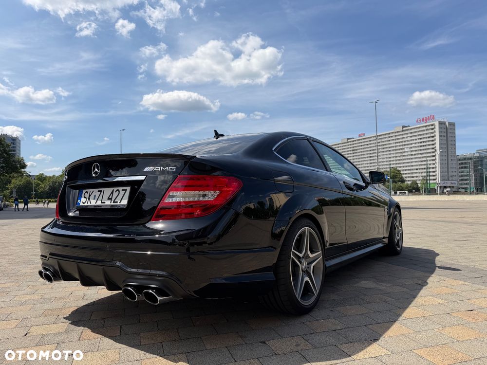 Mercedes-Benz Klasa C 63 AMG AMG SPEEDSHIFT MCT - 6