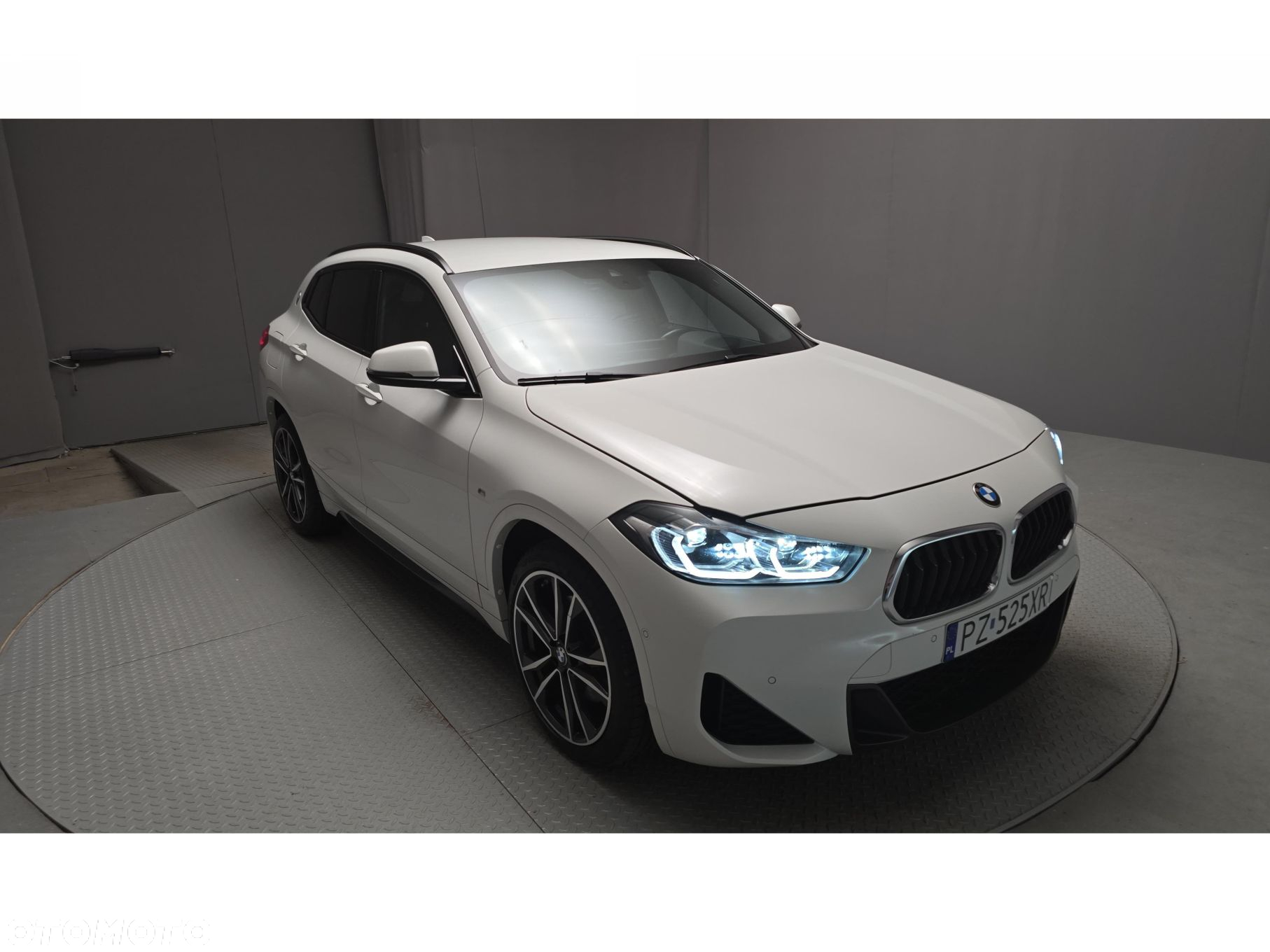 BMW X2 - 26