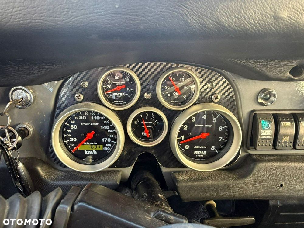 Toyota FJ - 10
