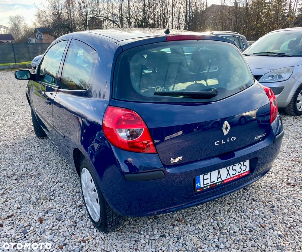 Renault Clio 1.2 16V 75 Dynamique - 16