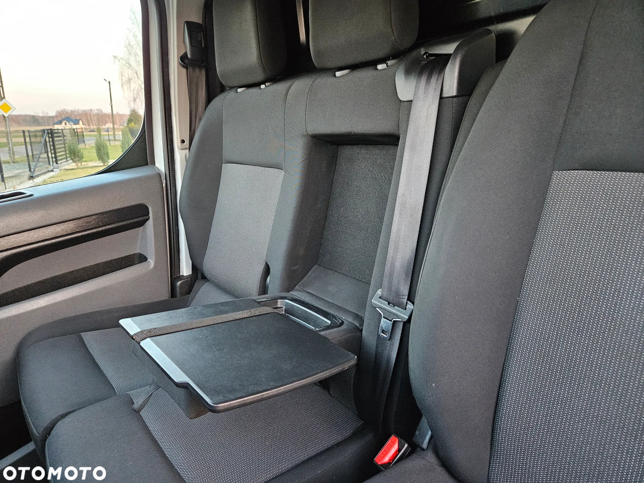 Opel VIVARO L2H1 - 24