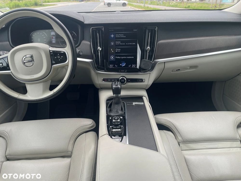 Volvo V90 Cross Country D5 AWD Pro - 5