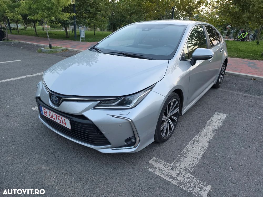 Toyota Corolla - 1