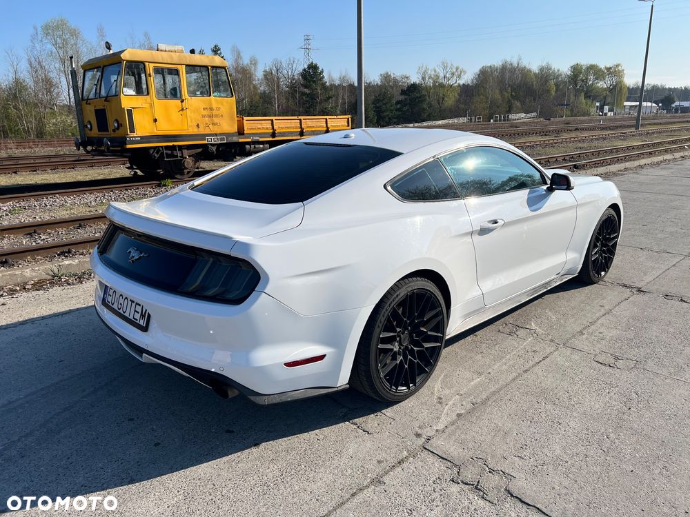 Ford Mustang 2.3 EcoBoost - 5