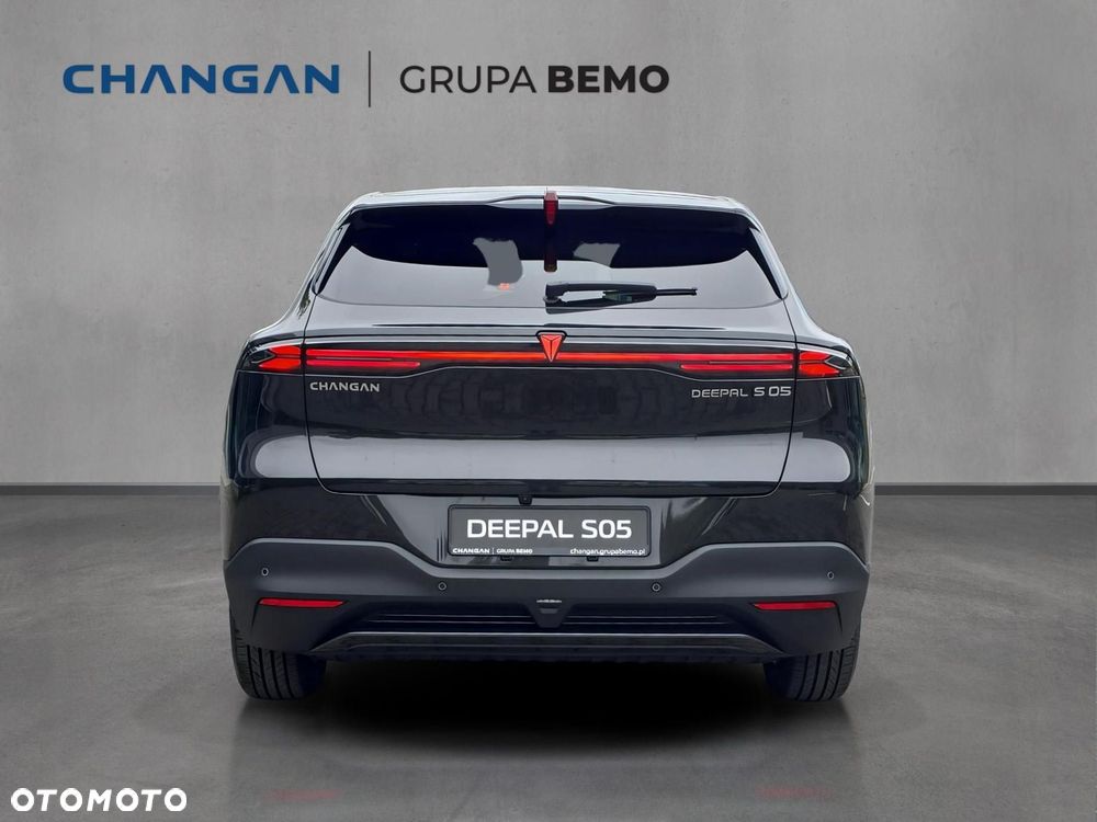 Changan Deepal S05 - 4