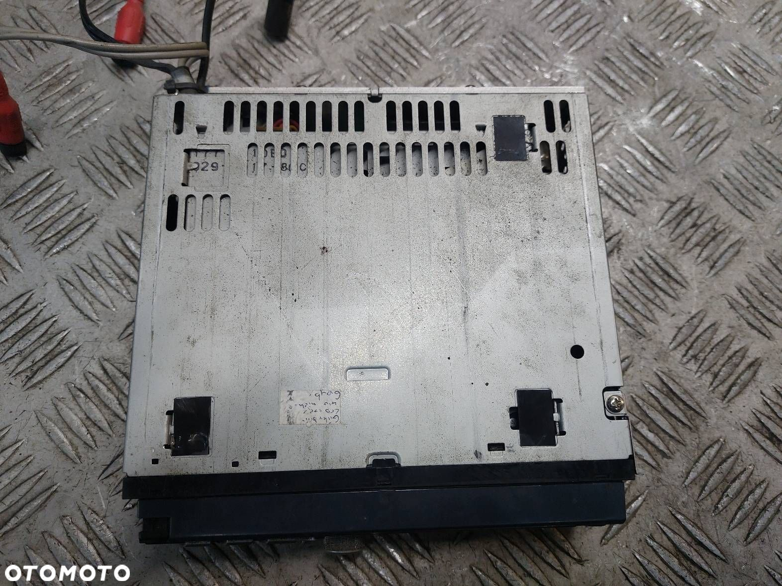 RADIO ODTWARZACZ CLARION DXZ379RMP - 3
