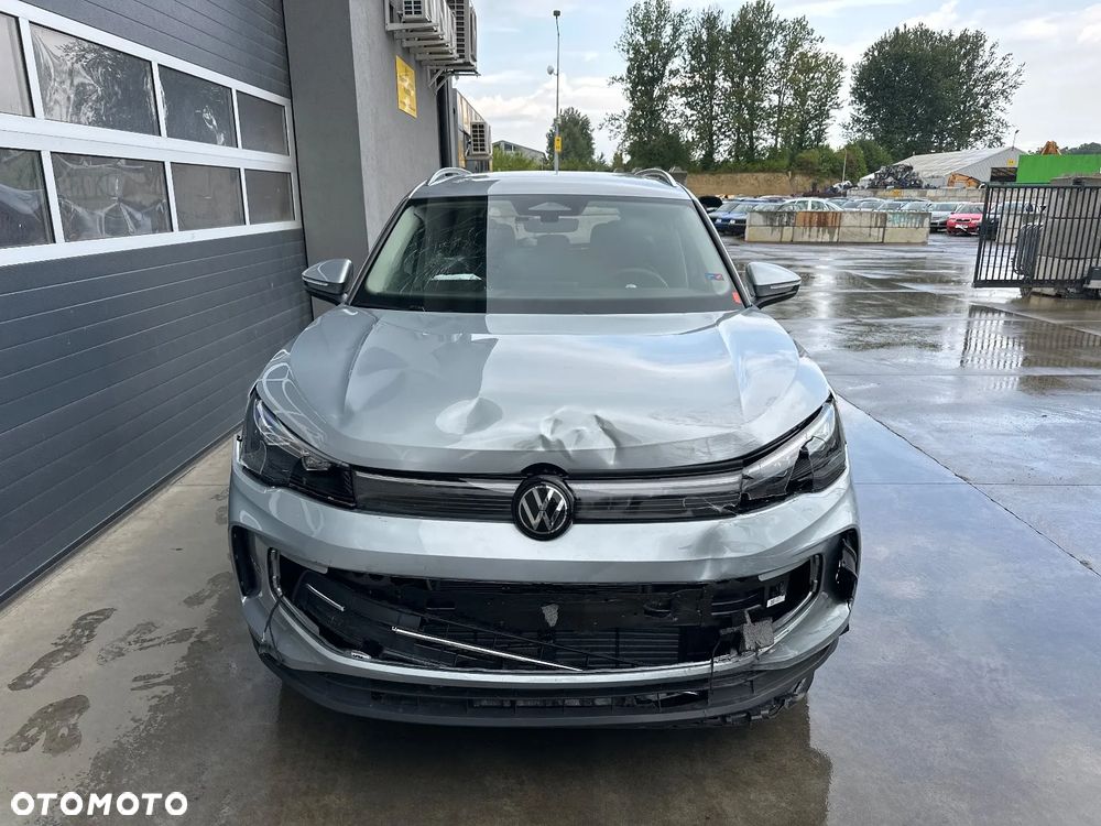 Volkswagen Tiguan - 2